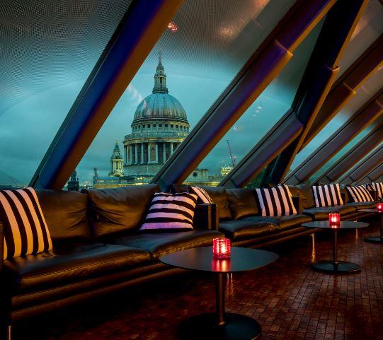 Madison's Rooftop Bar overlooking St Paul's Cathedral
